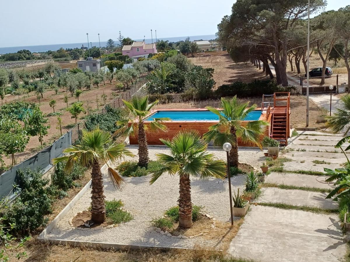 Turtle Island Apartments Санта Кроче Камерина Екстериор снимка