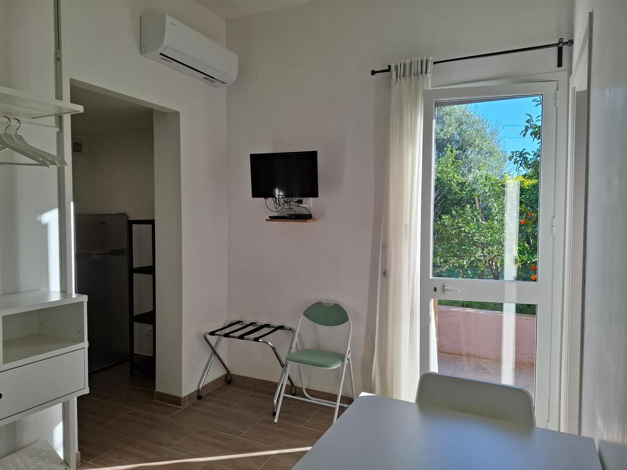 Turtle Island Apartments Санта Кроче Камерина Екстериор снимка